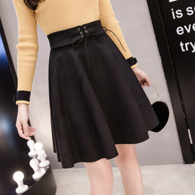 Modern női szoknya szabású modell fekete, szürke és barna színekben, magas derékkal