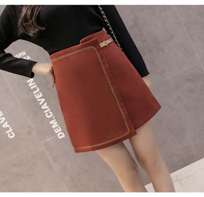 Női téli szoknya fekete, zöld és piros színben, magas derékkal