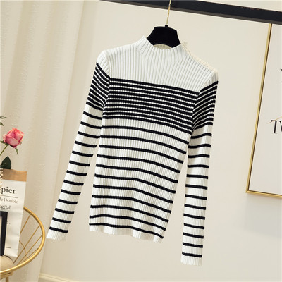 Csíkos női pulóver több színben, magas gallérral és hosszú ujjal