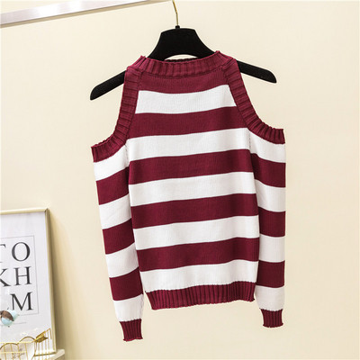 Csíkos női pulóver négy színben, kerek nyakkivágással, csupasz vállakkal