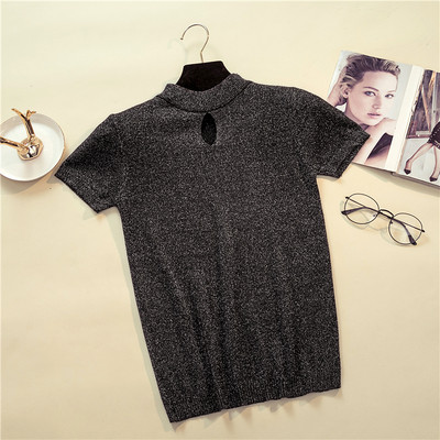 Γυναικεία πλεκτή  μπλούζα με κοντό μανίκι και στρογγυλή λαιμόκοψη