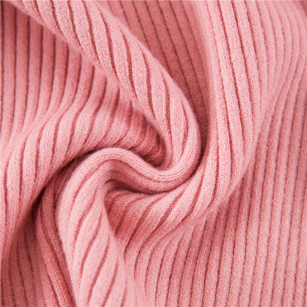 Νέο μοντέλο γυναικείο πουλόβερ σε πέντε χρώματα με υψηλό γιακά και μακρύ μανίκι