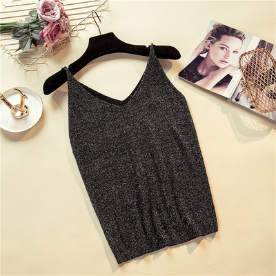 Fényes hatású, V-nyakú női felső több színben