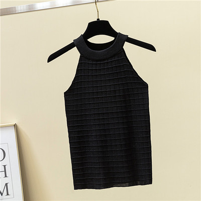 Női felső Slim modell több színben, kerek nyakkivágással