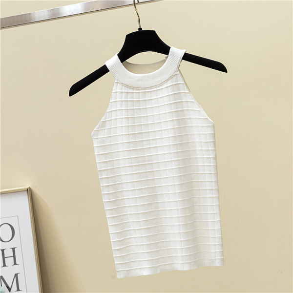 Női felső Slim modell több színben, kerek nyakkivágással