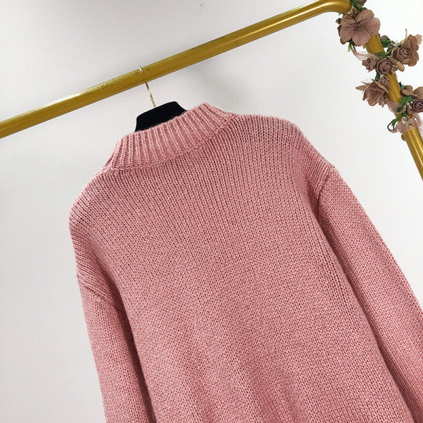 Lezser őszi-téli pulóver széles modell rózsaszín színben