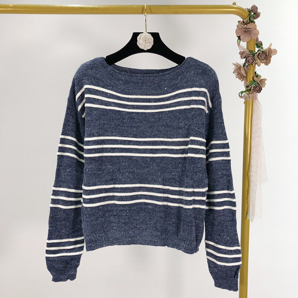 Καθημερινό ριγέ πουλόβερ φαρδύ μοντέλο σε μπλε χρώμα