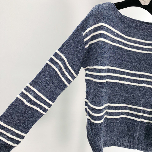 Καθημερινό ριγέ πουλόβερ φαρδύ μοντέλο σε μπλε χρώμα