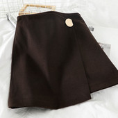 Retro stílusú női szoknya barna és fekete színben, magas derékkal