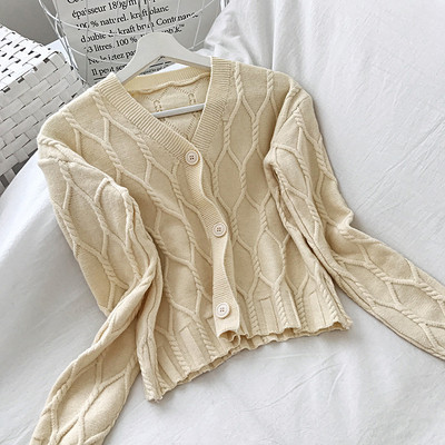 Retro stílusú női kardigán három színben V-nyakkal