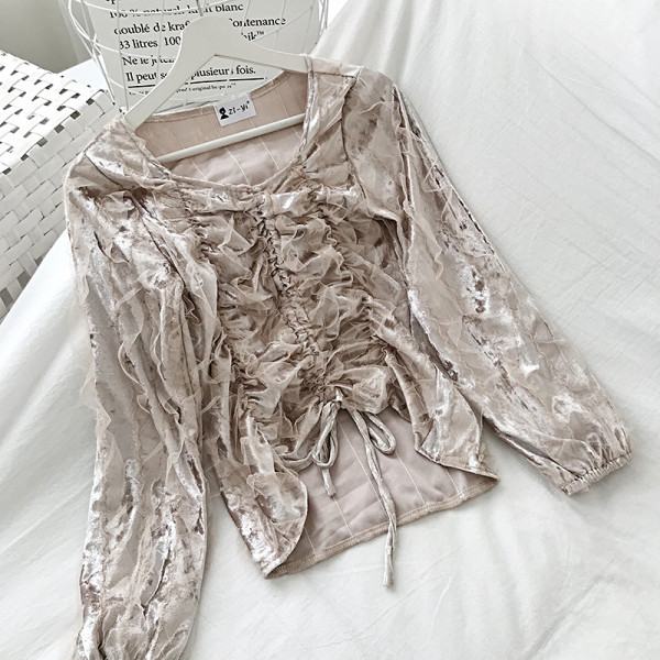 Női bársony blúz retro stílusban megkötős V-nyakkal