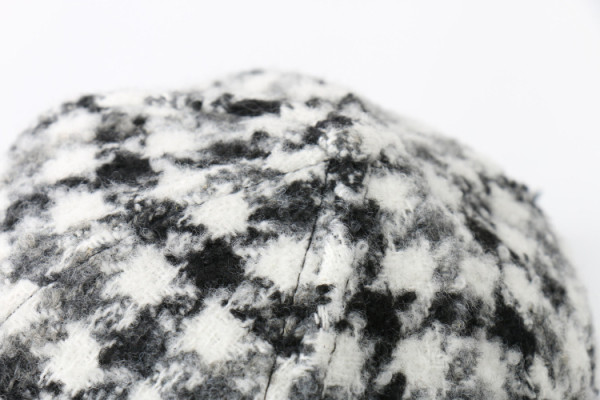 Modern kockás gyapjú baseball sapka fekete-fehér színben