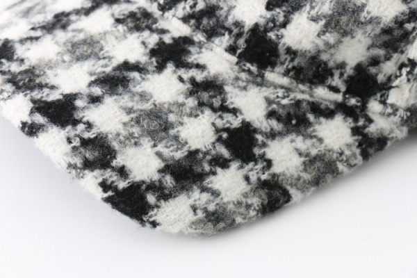 Modern kockás gyapjú baseball sapka fekete-fehér színben