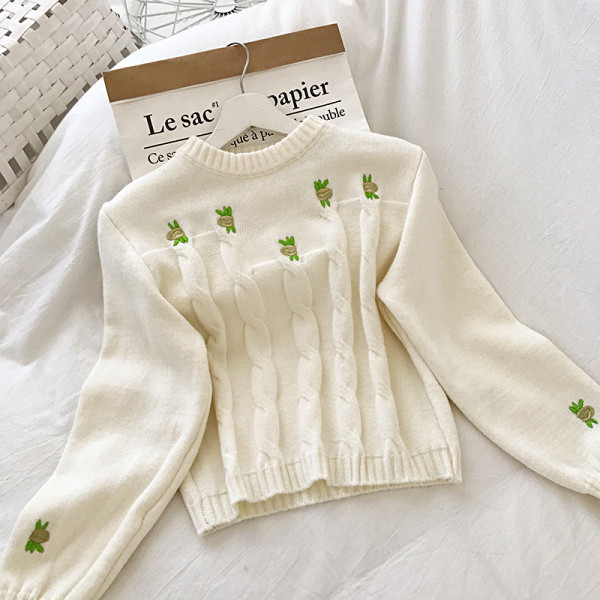 Pulover casual de dama in roz si alb cu broderie si decolteu rotund