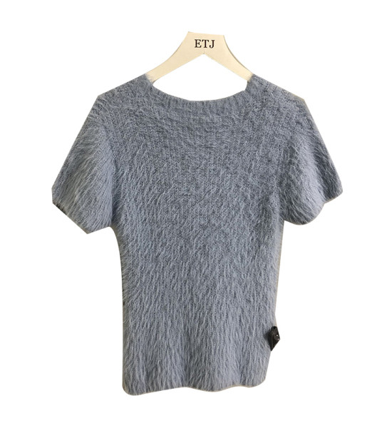 Testhezálló blúz, rövid ujjú bézs és kék színben