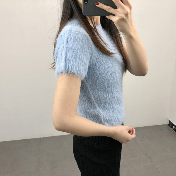 Testhezálló blúz, rövid ujjú bézs és kék színben