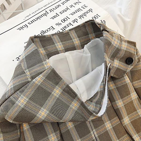 Fusta dama in carouri in patru culori cu nasturi si talie inalta