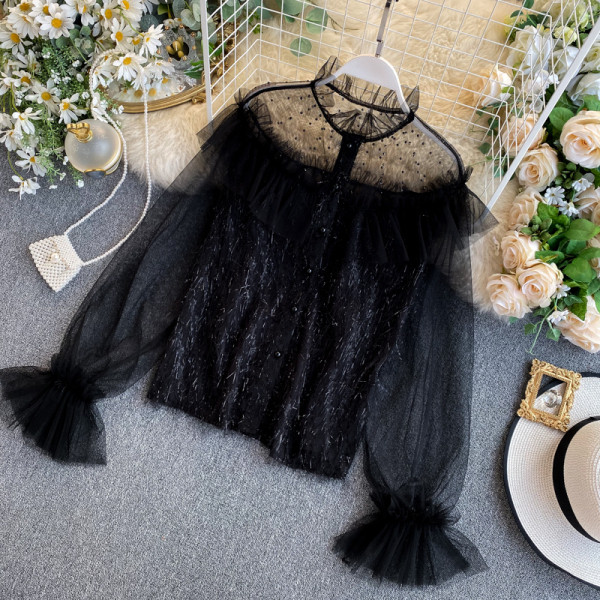 Cămașă de damă în negru, alb și bej cu mâneci din tul și perle