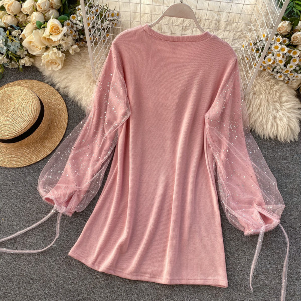 Rochie casual de damă, cu mâneci lungi și particule strălucitoare în negru și roz