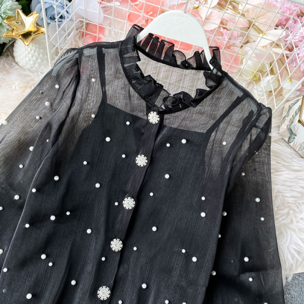 Új modell női ing gombokkal és gyöngyökkel fehér és fekete színben