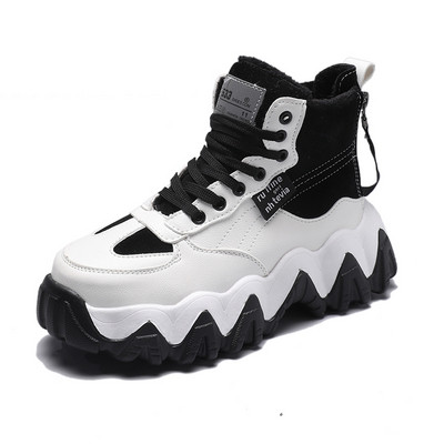 Női tornacipő érdes talppal, puha béléssel, fehér és szürke színben