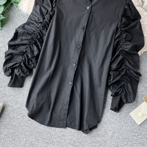 Cămașă lungă de damă casual cu nasturi și mâneci largi în alb și negru