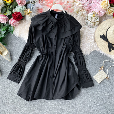 Hosszú női ing gombokkal és ovális nyakkivágással fehér és fekete színben