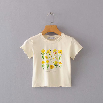 Rövid alkalmi fehér póló rövid ujjal és rátéttel