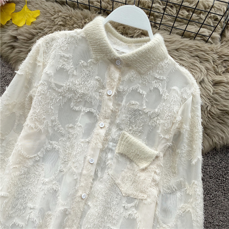 Női alkalmi ing klasszikus gallérral és zsebbel fehér és fekete színben