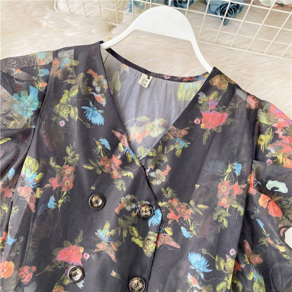 Modern női sifon ing virágmintával és spitz nyakkivágással fekete és bézs színben