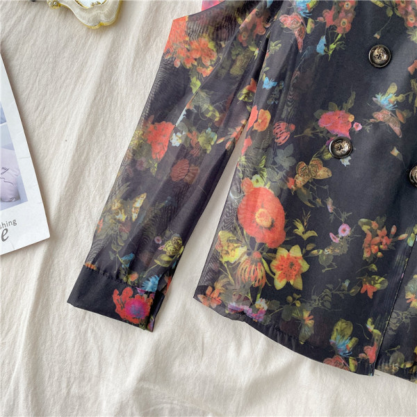 Modern női sifon ing virágmintával és spitz nyakkivágással fekete és bézs színben