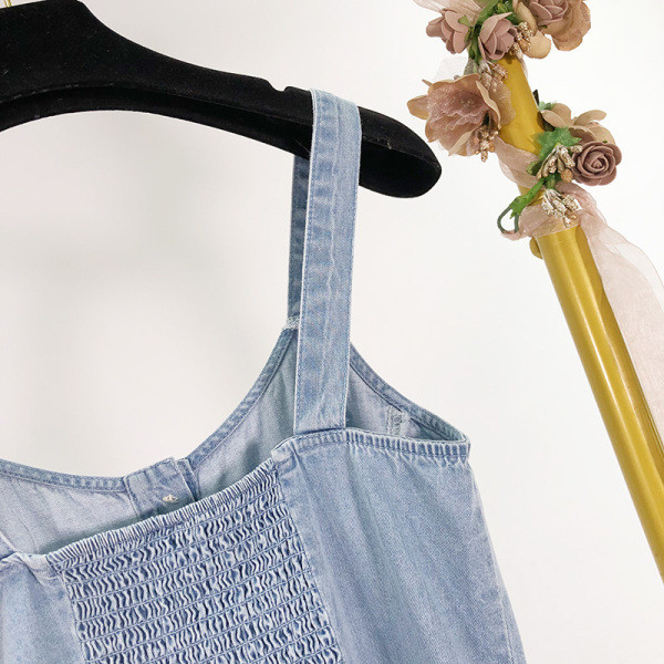 Új modell nyári ruha kék pántokkal és gombokkal