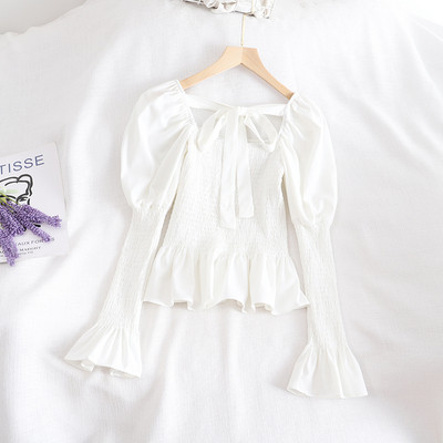 Bluză de damă cu decolteu pătrat și mâneci lotus în roșu, alb și negru