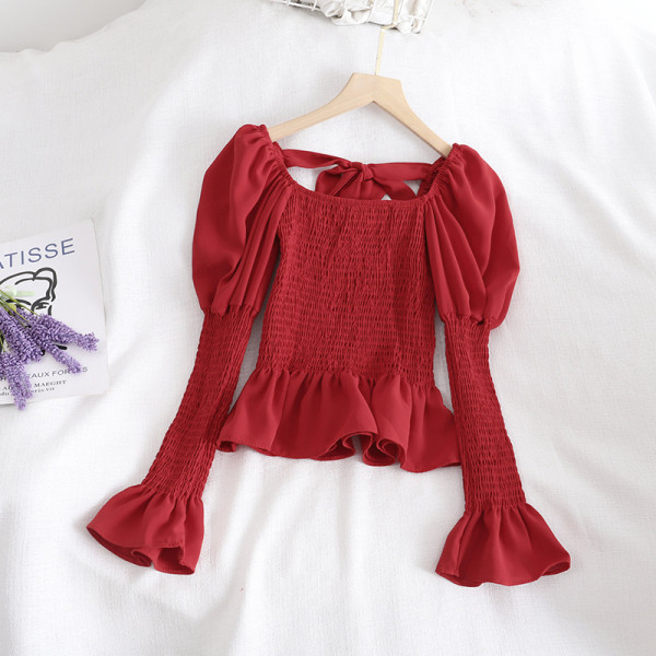 Bluză de damă cu decolteu pătrat și mâneci lotus în roșu, alb și negru