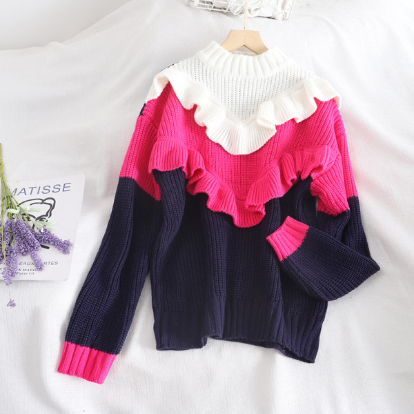 Modern női pulóver három színben alacsony gallérral és fürtökkel