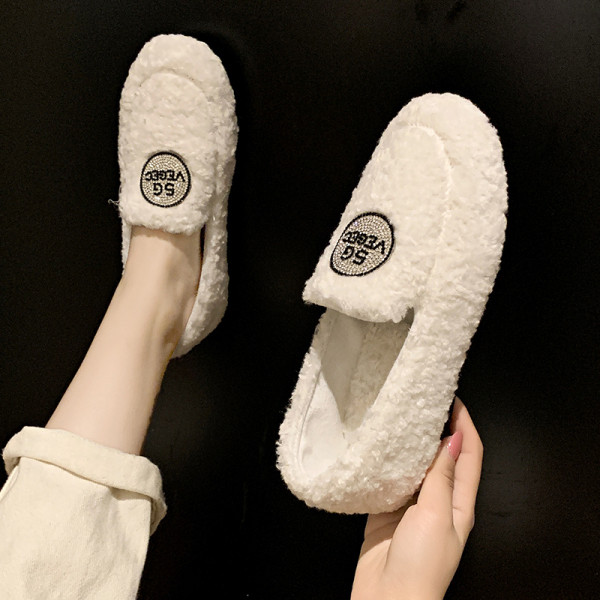 Női őszi-téli alkalmi cipő puha béléssel fekete, bézs, fehér és fekete színekben