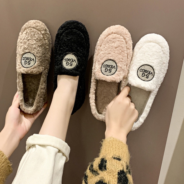 Női őszi-téli alkalmi cipő puha béléssel fekete, bézs, fehér és fekete színekben