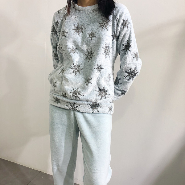 Női téli pehely pizsama - két modell