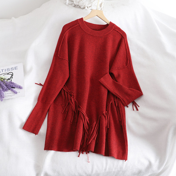 Női széles pulóver modell öt színben, rojtokkal és kerek nyakkivágással