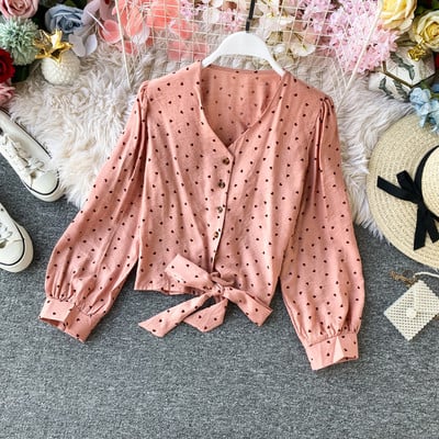 Alkalmi női ing gombokkal és spitz nyakkivágással, hat színben