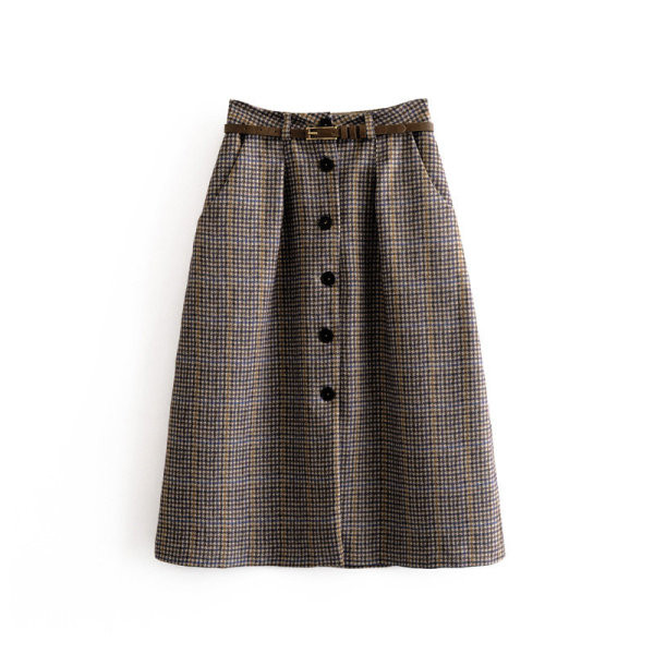 Téli kockás szoknya modell övvel és barna gombokkal
