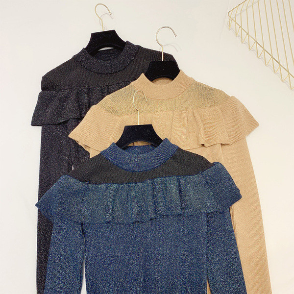 Női pulóver fényes részecskékkel és fürtökkel kerek nyakkivágással kék, bézs és fekete színben