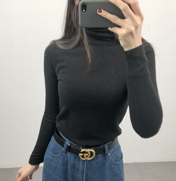 Női testreszabott póló vékony kötéssel szürke, barna és fekete színben