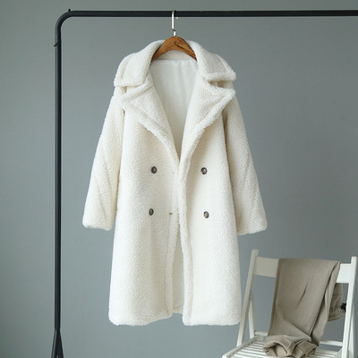 HIT Palton de dama actual model lung in alb si maro