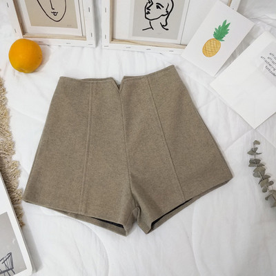 Gyapjú rövidnadrág magas derékkal, barna és fekete színben