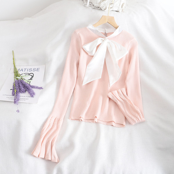 Rózsaszín, fehér és fekete női pulóver szalaggal és lótusz ujjal