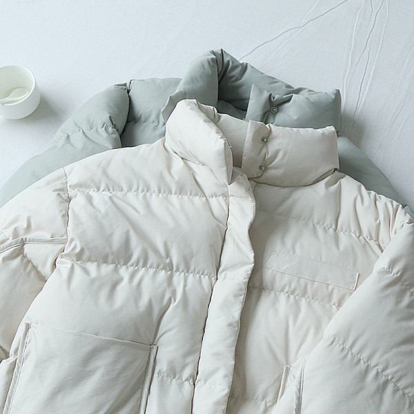 Női téli kabát széles és rövid modell bézs és zöld színben