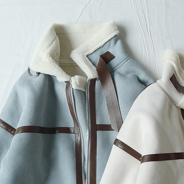 Geaca de iarna de dama cu captuseala moale in alb, albastru si bej