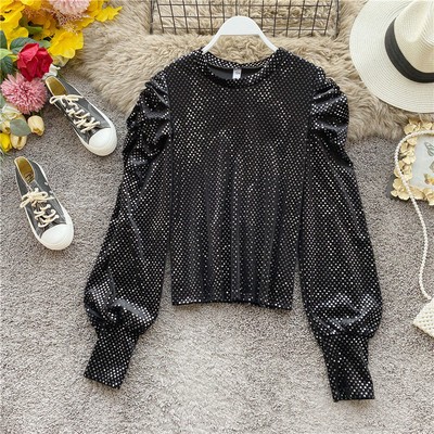 Bluză de damă modernă cu paiete și decolteu oval în bej, roșu, alb, roz și verde