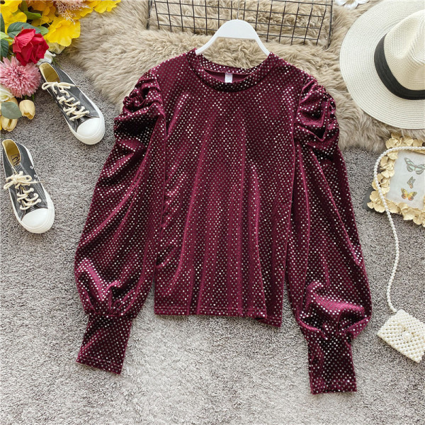 Bluză de damă modernă cu paiete și decolteu oval în bej, roșu, alb, roz și verde